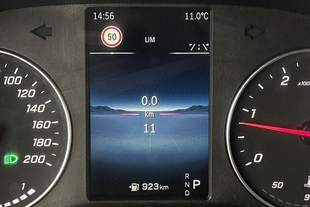 Mercedes-Benz SPRINTER 319 1.9 CDI L2H2 RWD Automaat | Verwamde stoelen| LED | Camera | Adaptief cruise control