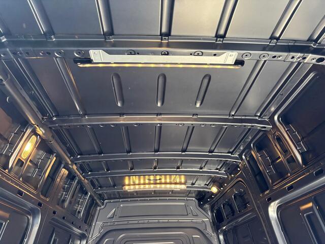 Mercedes-Benz SPRINTER 319 Pro L2H2 3,5t trekhaak LED