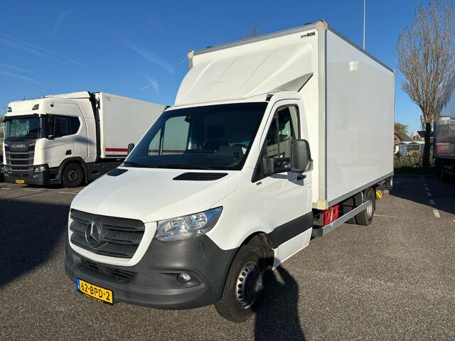 Mercedes-Benz SPRINTER 516CDI Bakwagen Laadklep Automaat Airco Cruisecontrol klein rijbewijs