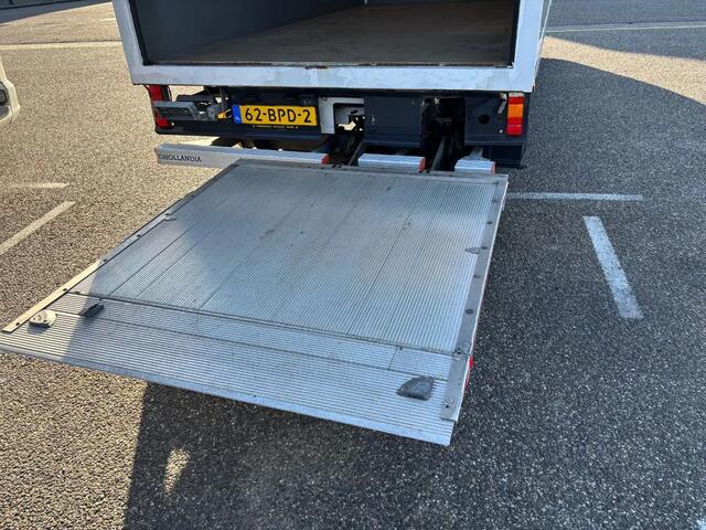 Mercedes-Benz SPRINTER 516CDI Bakwagen Laadklep Automaat Airco Cruisecontrol klein rijbewijs