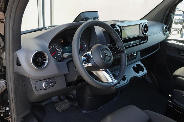 Mercedes-Benz SPRINTER 4x4 319Cdi 190Pk 9G-tronic | L2H1 | 2xSchuifdeur | 4WD | AWD | Bullbar | Treeplanken | 19'' All Terrain | Obsidian Black