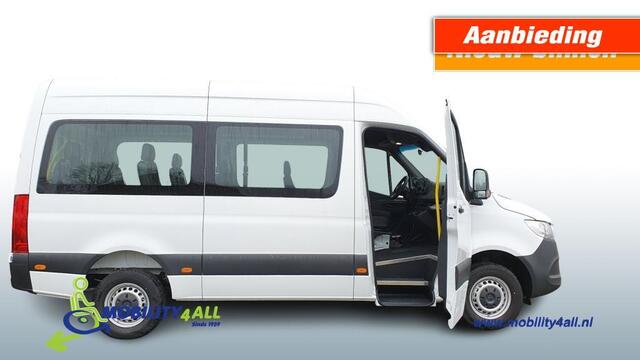 Mercedes-Benz SPRINTER NIEUWE TAXI ROLSTOELBUS met verlaagde voorinstap.
