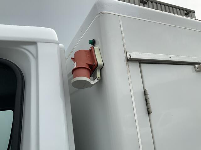 Mercedes-Benz SPRINTER 311 2.2 CDI 366 40 gr _0 ijswagen 10 Deuren Euro 6