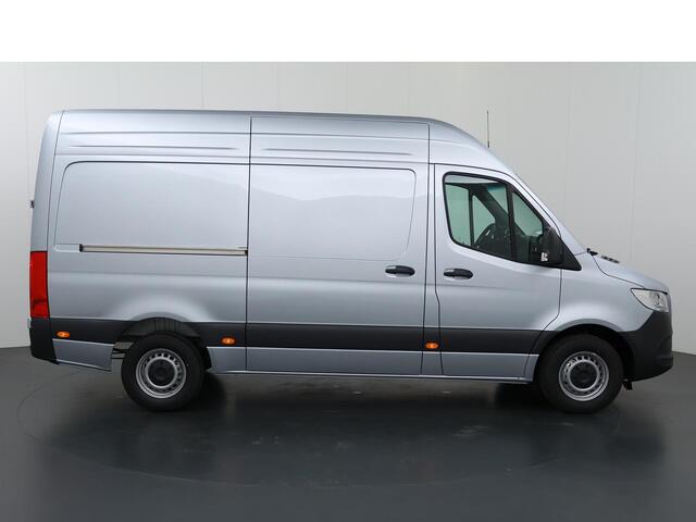 Mercedes-Benz SPRINTER 315 CDI L2H2 RWD PRO Automaat | 3500 kg TREKKEN | 3-zits | Climate Control | Achteruitrijcamera | Airco | Cruise Control |