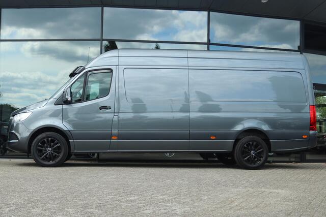 Mercedes-Benz SPRINTER 319 3.0 CDI V6 AUT. L3H2 - 3500 KG TREKHAAK Mercedes-Benz Sprinter 319 3.0 CDI V6 AUT. L3H2 - 3500 KG TREKHAAK | MBUX BREEDBEELD | 18 INCH LMV | CAMERA