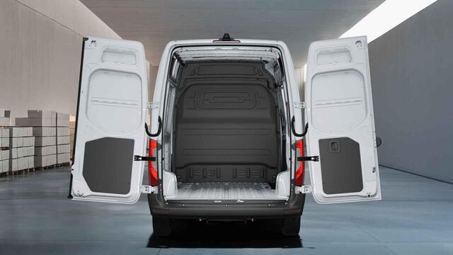 Mercedes-Benz SPRINTER 315 CDI L2 RWD Pro