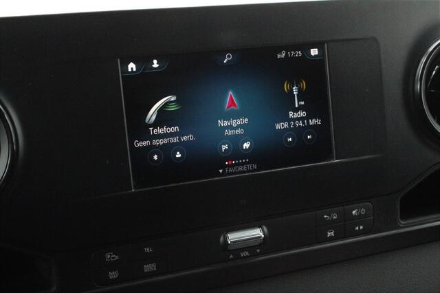 Mercedes-Benz SPRINTER 317 cdi Bakwagen laadklep m-bux camera LMVelgen BPM vrij