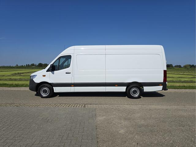 Mercedes-Benz SPRINTER 315 1.9 CDI L3 H2 RWD - 150 Pk - Euro 6 - Navi - MBUX - ParkeerCamera - StoelVerwarming