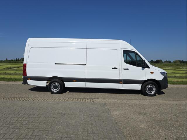Mercedes-Benz SPRINTER 315 1.9 CDI L3 H2 RWD - 150 Pk - Euro 6 - Navi - MBUX - ParkeerCamera - StoelVerwarming