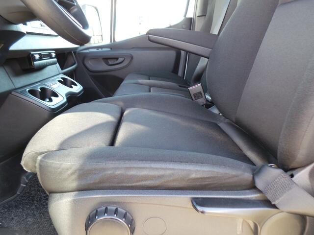 Mercedes-Benz SPRINTER 519cdi Aut.BE-Combi Clixstar 2705kg Laadvermogen Airco,Cruise,Navi,Camera,Enz Lang 515cm Breed 223cm Hoog 230cm