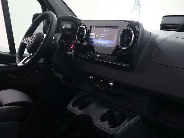 Mercedes-Benz SPRINTER 319 CDI L2H2 SELECT | 3500 kg TREKKEN | Climate Control | Achteruitrijcamera | Airco | Cruise Control |