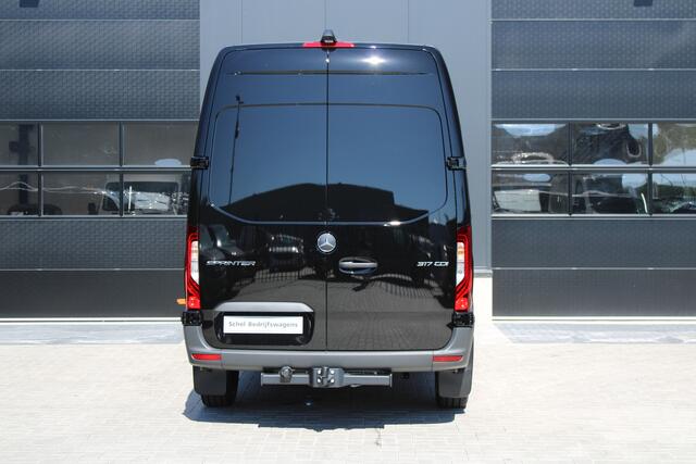 Mercedes-Benz SPRINTER 317CDI L2H2 Select - LED - Mbux 10 - 3.5t Trekhaak - Geveerde Stoel - Betimmering - Camera - Carplay - Blind spot - Cruise - Rijklaar