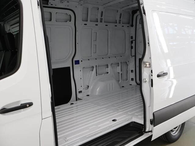 Mercedes-Benz SPRINTER 317 CDI GB L2 RWD PRO