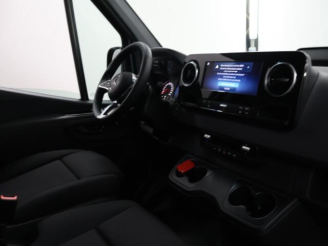 Mercedes-Benz SPRINTER 519 CDI L2H2 Select Mercedes-Benz Sprinter 519 CDI GB L2 RWD SELECT 5,0t