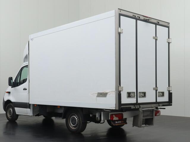 Mercedes-Benz SPRINTER 316CDI Koel|Vries +20/-20 Bakwagen 12/230V | Camera | Navigatie | Zijdeur | Dakspoiler