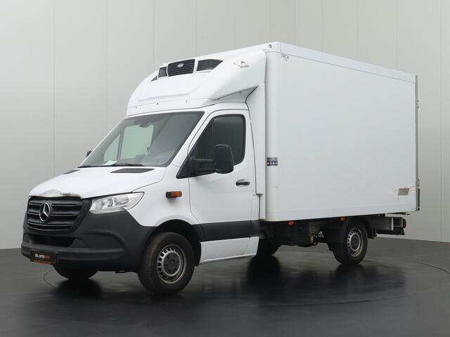 Mercedes-Benz SPRINTER 316CDI Koel|Vries +20/-20 Bakwagen 12/230V | Camera | Navigatie | Zijdeur | Dakspoiler
