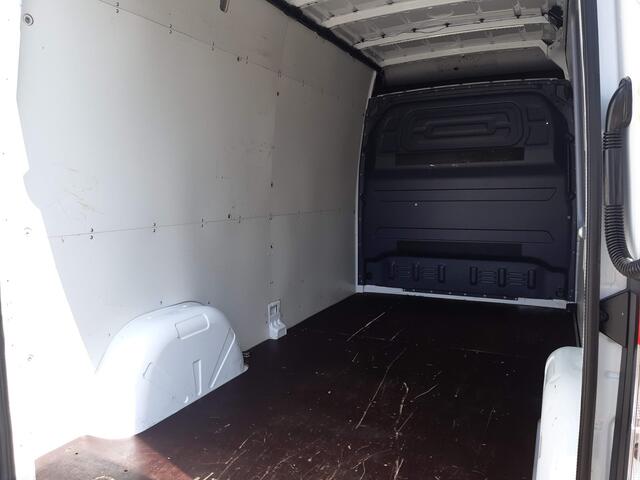 Mercedes-Benz SPRINTER 143Pk L2H2 Airco Cruisecontrol Achteruitrijcamera MBux