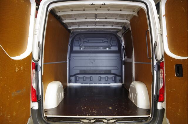 Mercedes-Benz SPRINTER 211 2.2 CDI L1H1 AUT. TREKHAAK, IMPERIAAL, CAMERA, NAVI, CLIMA, NL AUTO, NAP