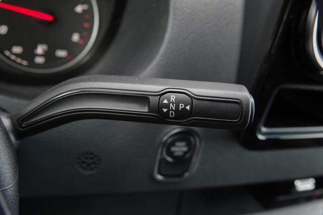 Mercedes-Benz SPRINTER 4x4 319Cdi 190Pk 9G-tronic | L2H1 | 2xSchuifdeur | 4WD | AWD | Bullbar | Treeplanken | 19'' All Terrain | Tenoriet Grijs