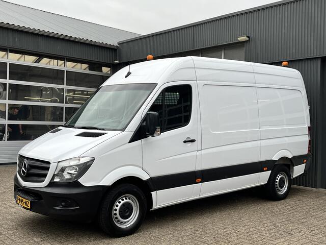 Mercedes-Benz SPRINTER 314 2.2 CDI 366 Werkplaats inrichting Servicewagen Servicemonteur Airco Cruise controle Trekhaak 2800kg Trekgewicht Kastinrichting 1e Eigenaar Euro 6 Bpm vrij voor particulier gebruik!!