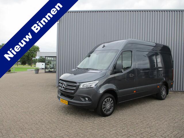 Mercedes-Benz SPRINTER 317 170 PK L2H2 Navi Led Airco Trekhaak