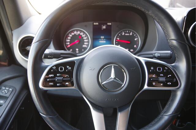Mercedes-Benz SPRINTER 317 1.9 CDI L2H2 RWD AUT, LED, MBUX 10'', ADAPT. CRUISE, STANDKACHEL, CAMERA, MISTLAMPEN, NAVI, CLIMA, PARKEERSENSOREN