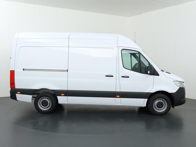 Mercedes-Benz SPRINTER 317 CDI GB L2 RWD PRO | Trekgewicht 3.500kg | 3 zits | Apple Carplay | Achteruitrijcamera |