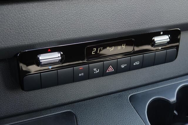 Mercedes-Benz SPRINTER L3 | 319Cdi 190Pk 9G-Tronic | Chassis Cabine | RWD | Seleniet Grijs