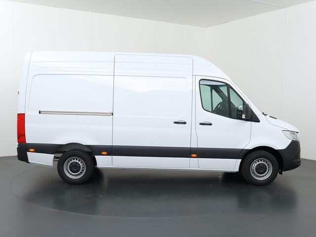 Mercedes-Benz SPRINTER 317 CDI GB L2 RWD PRO