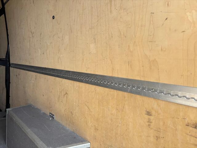 Mercedes-Benz SPRINTER 319CDI L3H2 Automaat Airco Cruisecontrol 3500KG Trekhaak Applecarplay EURO 6