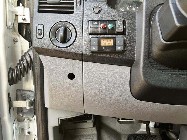 Mercedes-Benz SPRINTER 513 CDI 366 Hiab Laadkraan 018T Trekhaak 2000 kg Airco 6 persoons uitvoering Open laadbak Pick-up Euro 6 Verkeersbord Actiebord Pijlenbord Bakwagen P-up Tachograaf 1e eigenaar ex gemeente