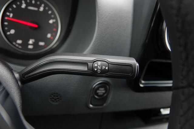 Mercedes-Benz SPRINTER 4x4 319Cdi 190Pk 9G-tronic | L2H1 | 2xSchuifdeur | 4WD | AWD | Bullbar | Treeplanken | 19'' All Terrain | Obsidian Black