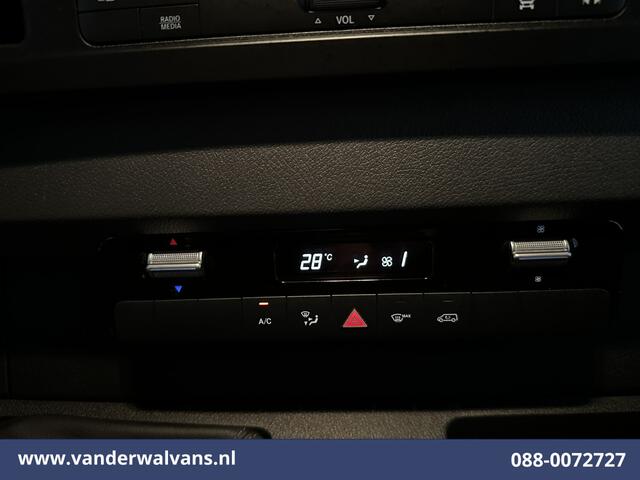 Mercedes-Benz SPRINTER 316 CDI 164pk L2H2 Euro6 Airco | Camera | Apple Carplay | Android Auto Cruiscontrol, 2800kg trekvermogen, parkeersensoren