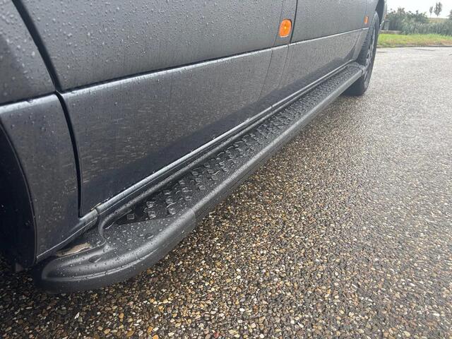 Mercedes-Benz SPRINTER 319CDI L2H1 Dubbelcabine 6+1 Pers Automaat Airco Cruisecontrol Led/Xenon 3500KG Trekhaak NIEUW BPM VRIJ