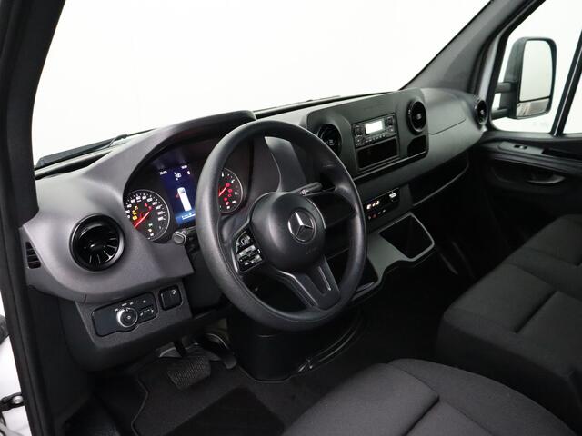 Mercedes-Benz SPRINTER 515CDI 9G-Tronic Automaat Bakwagen+Laadklep | Dakspoiler | Airco | Cruise | 3-Persoons