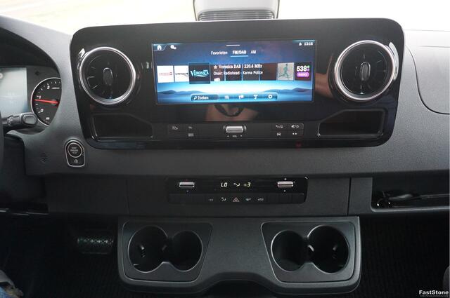 Mercedes-Benz SPRINTER 317CDI Pro L2H2 BPM VRIJ!! 10.25" Mbux Cam, Gev. Stoel, 3.5T Trekgewicht, LED!! NR. A526*