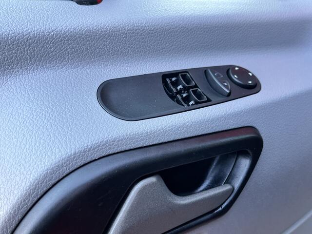 Mercedes-Benz SPRINTER 513 2.2 CDI 366 Laadkraan Hogedrukreingier Rioolreinigingsinstallatie Airco Cruise controle 2-Persoons Camera Kraan Autolaadkraan Gereedschapskist Open laadbak Pick-up p-up Euro 6 ( EX gemeinde )