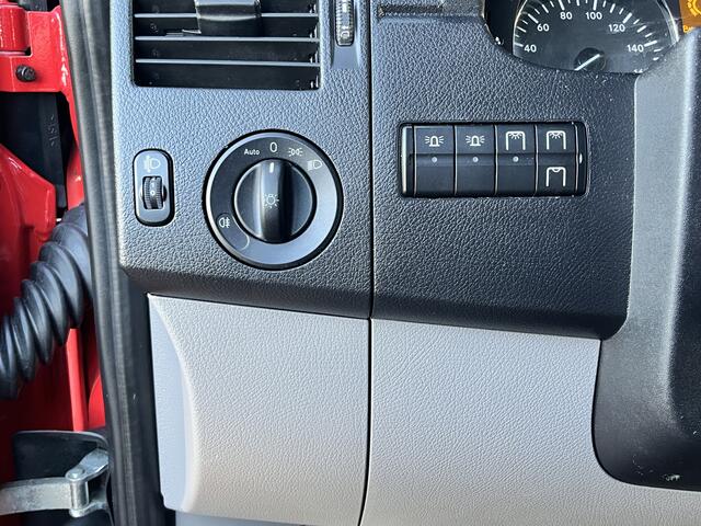 Mercedes-Benz SPRINTER 513 2.2 CDI 366 Laadkraan Hogedrukreingier Rioolreinigingsinstallatie Airco Cruise controle 2-Persoons Camera Kraan Autolaadkraan Gereedschapskist Open laadbak Pick-up p-up Euro 6 ( EX gemeinde )