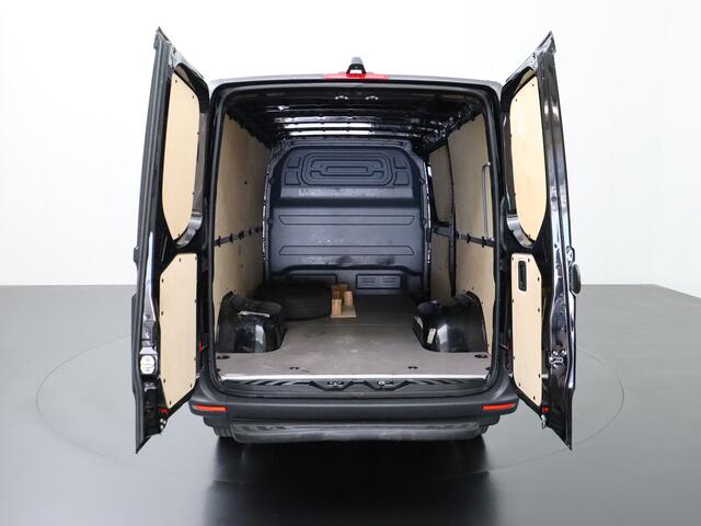 Mercedes-Benz SPRINTER 516CDi L2H1 Dubbel lucht | Led | Multimedia | Camera | 3-Persoons | Betimmering