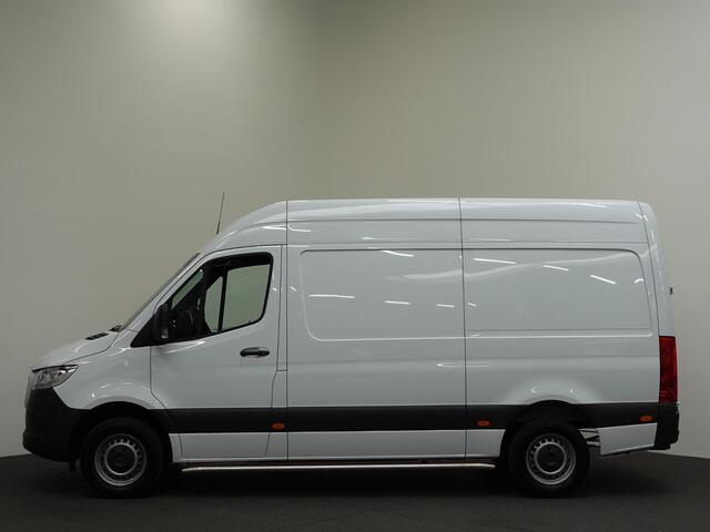 Mercedes-Benz SPRINTER 315 Automaat L2H2 RWD Automaat Airco Cruise Control Side-bars Navigatiesysteem Trekhaak