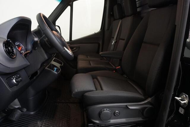 Mercedes-Benz SPRINTER 211 1.9 CDI L2H2 FWD Automaat 9-G tronic Airco Navi Camera Cruisecontrol 3Zits Electra pakket DAB