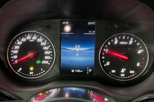 Mercedes-Benz SPRINTER 319 1.9 CDI L2H2 RWD Automaat | Camera | Trekhaak | Adaptieve cruise control | Airco