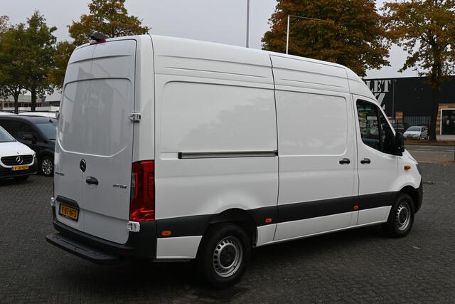 Mercedes-Benz SPRINTER 317 CDI L2H2 Pro HD Navigatie, Winterpakket, Geveerde stoel, Etc.
