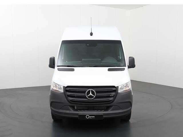 Mercedes-Benz SPRINTER 211 CDI GB L2 FWD Functional 311 1.9 CDI L2H1 Functional Mercedes-Benz Sprinter 211 CDI GB L2 FWD Functional | Navigatie | Parkeercamera | Airco | Cruise control