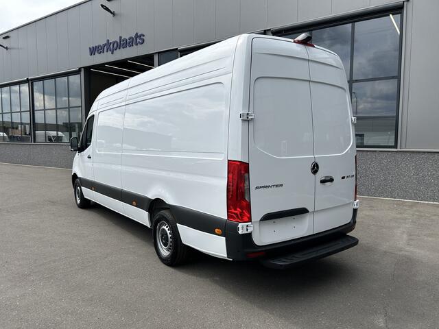 Mercedes-Benz SPRINTER 317 CDI L3 H2 PRO Facelift/ MBUX / Camera / Parkeersensoren / Cruise control / Airco / 270 Graden achterdeuren