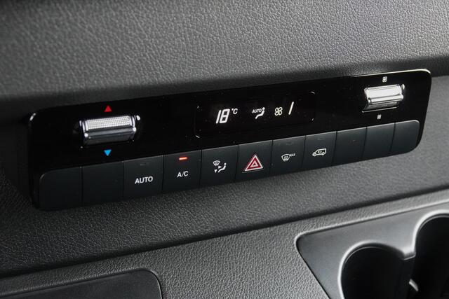 Mercedes-Benz SPRINTER L2H2 315Cdi 150Pk 9G-Tronic | RWD | Stoel-Bank | 3.500Kg trekgewicht | Achteruitrijcamera | Trekhaak | 17'' Nr. 2