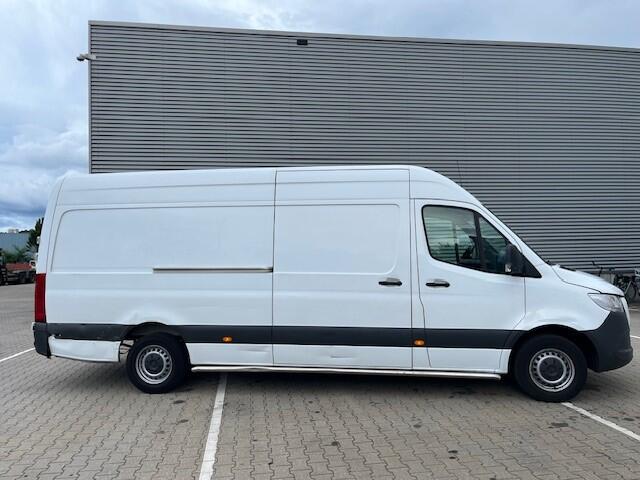 Mercedes-Benz SPRINTER 315 1.9 CDI / L4 H2 / Automatic / APK-TUV 04-26