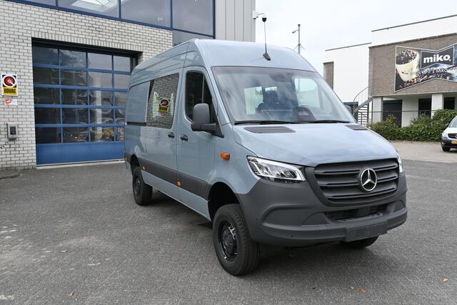 Mercedes-Benz SPRINTER 319 CDI 4x4 L2H2 Pro HD Distronic, Draaistoelen, LED, Electrische schuifdeur