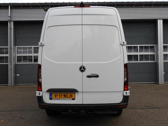 Mercedes-Benz SPRINTER 317 1.9 CDI L2H2 RWD AUT | LED | 10.25" MBUX | 3.5t. TREKHAAK