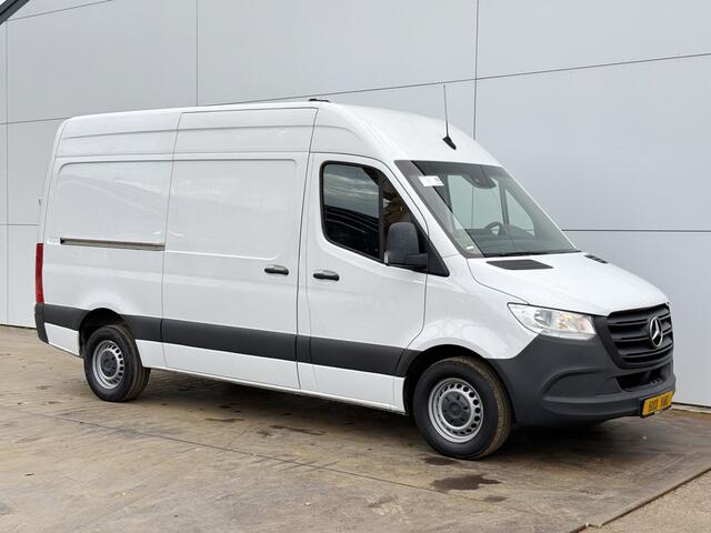 Mercedes-Benz SPRINTER 317 1.9 CDI L2H2 Climate Control Cruise Control Camera ESP Lane Assist Trekhaak